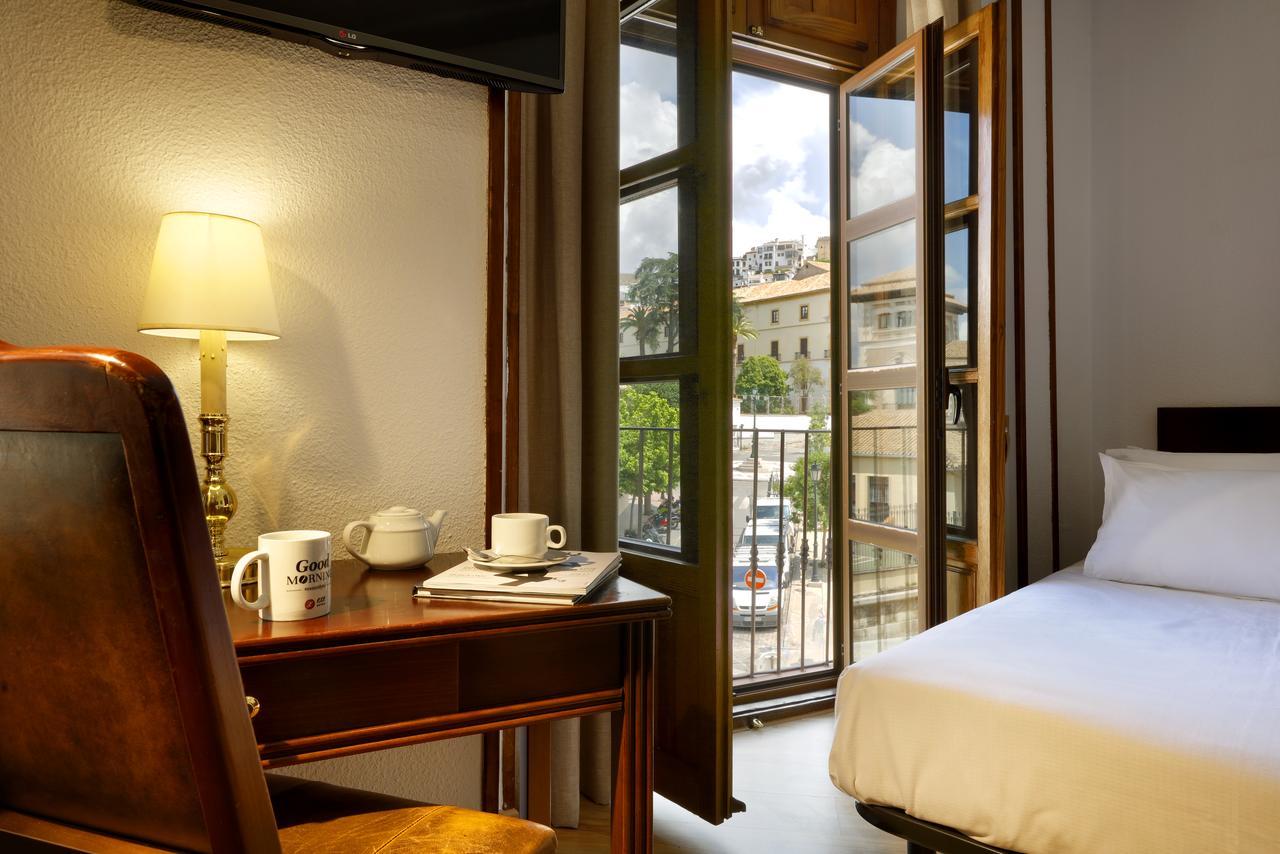 Exe Triunfo Hotel 4*